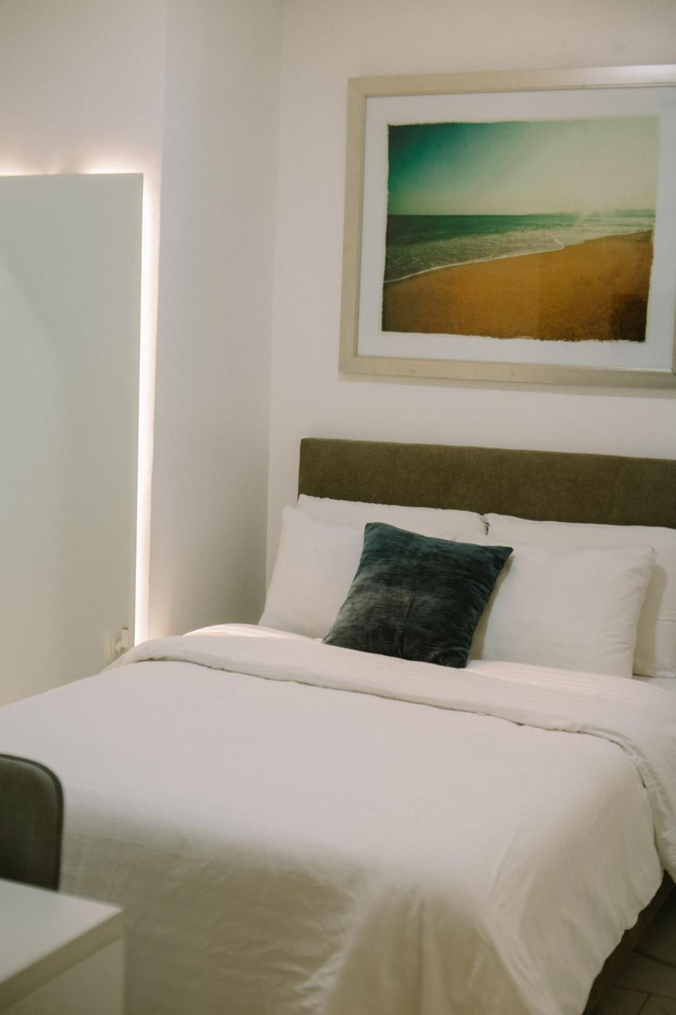 Manakin Hostal & Resto Манта Екстериор снимка